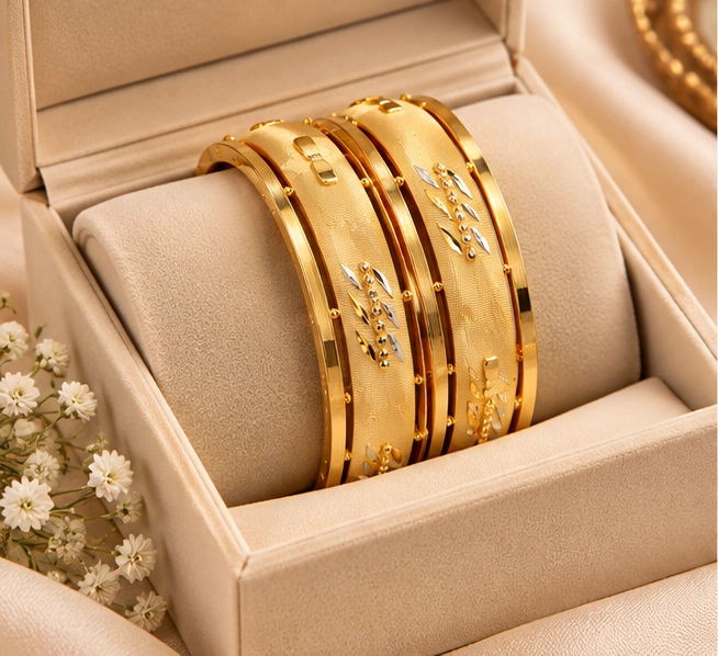 Royal Bangle 011 view 4